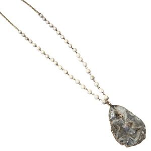 Nugget‎ Necklace Gold Tone White Beaded Raw Stone Druzy Pendant Sliced Geode